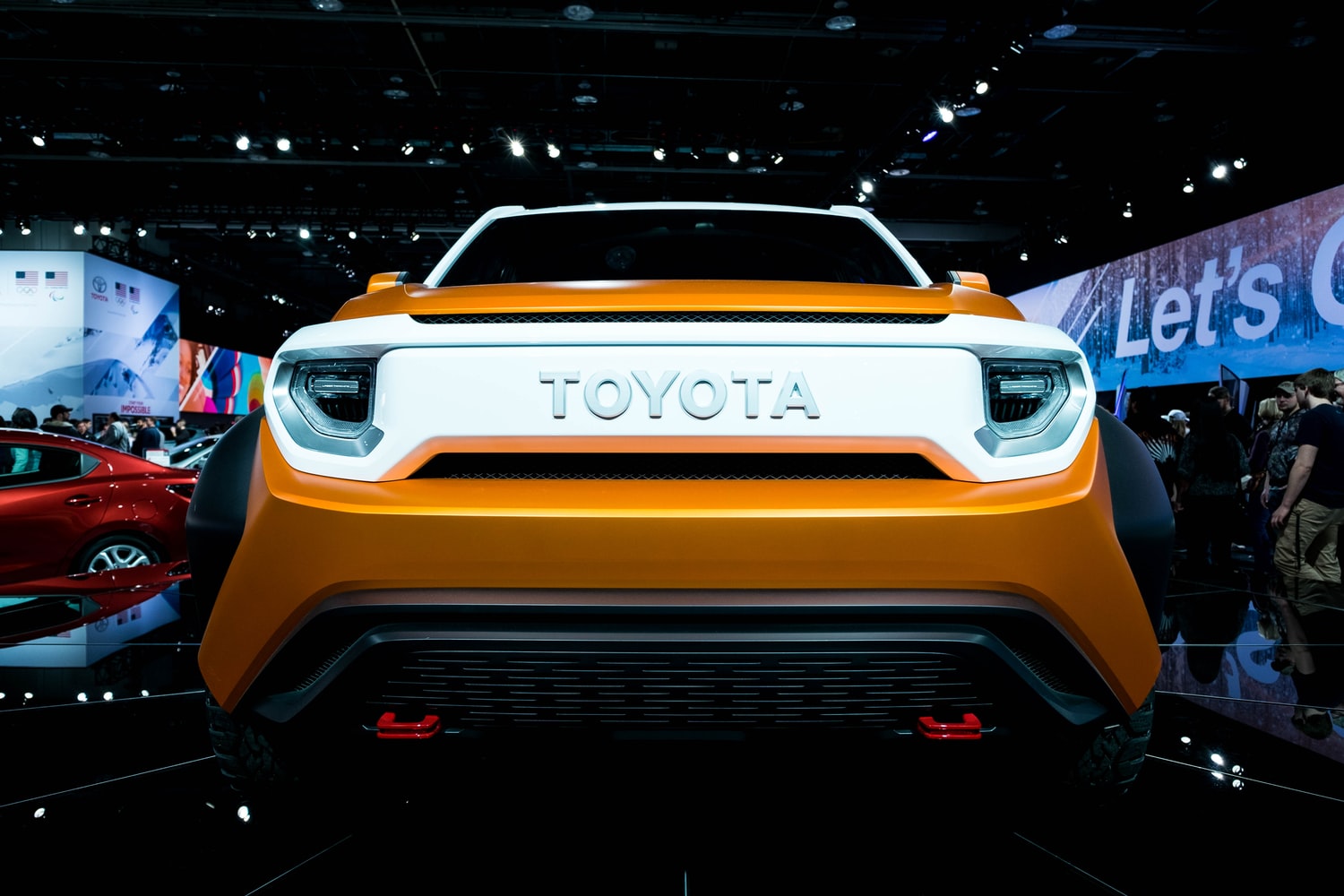 Toyota - Naprawa Samochodów Hybrydowych i Elektrycznych