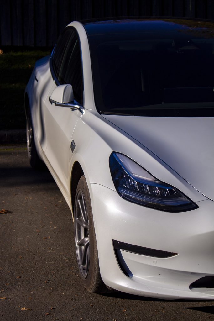 Naprawa samochodów elektrycznych w Warszawie